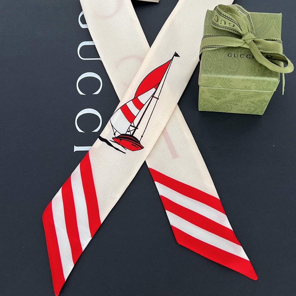 Gucci Nautical Cream and Red Scarf - Picture 6 of 7